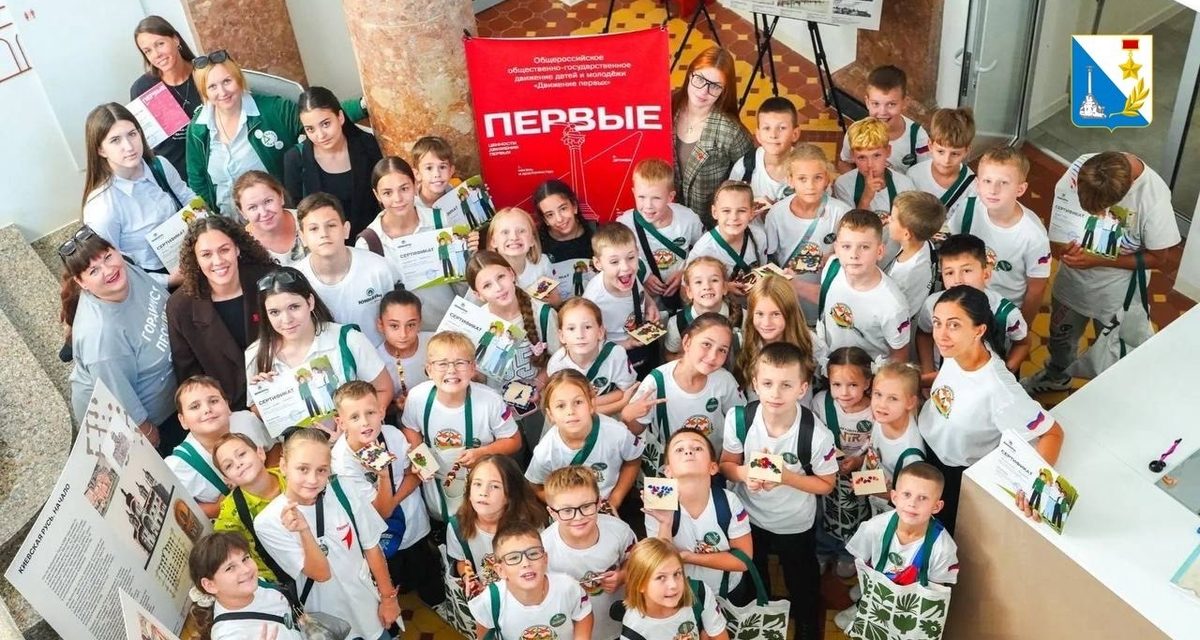 50 школьников в Севастополе сделали для птиц съедобные кормушки