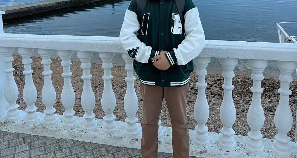12-летний Марк Лазоренко ушёл из дома на проспекте Античный и не вернулся